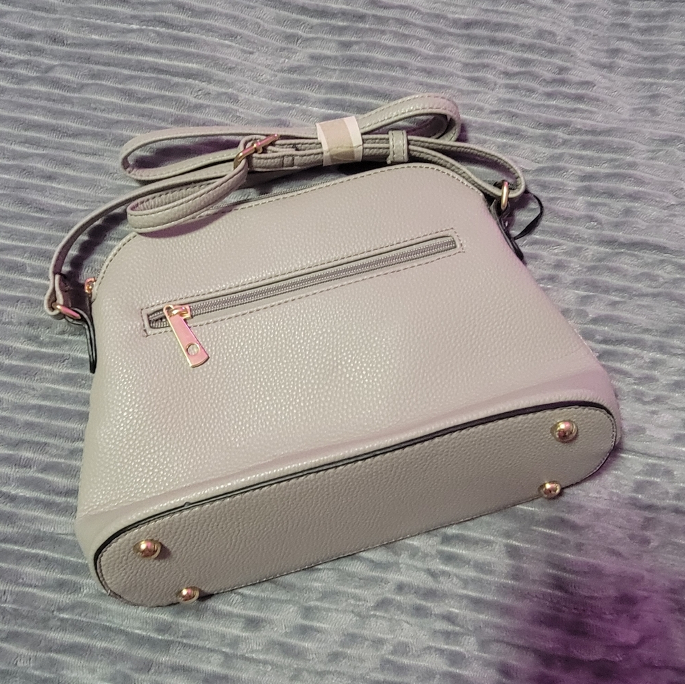 Purse - Picture 4 of 4